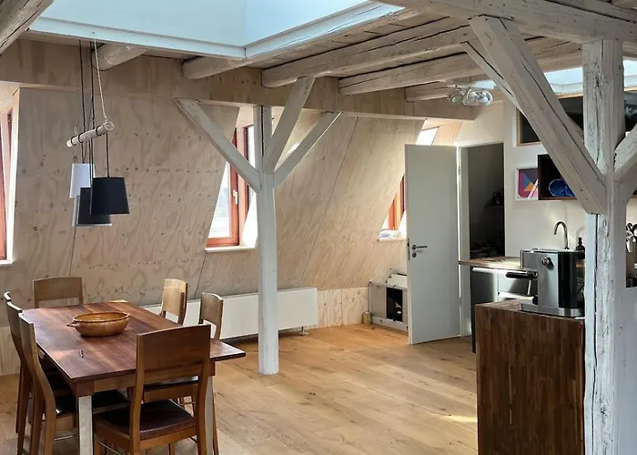 Wohnen Auf 130 Qm über Den Dächern Mitten In